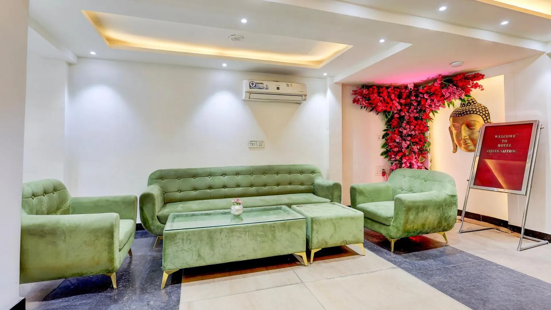 Super Townhouse Hotel Silver Saffron Delhi